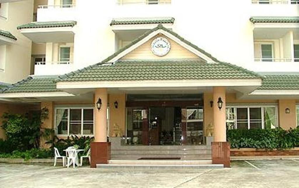 Sa-Nguan Malee Mansion Hotell Chiang Mai Exteriör bild