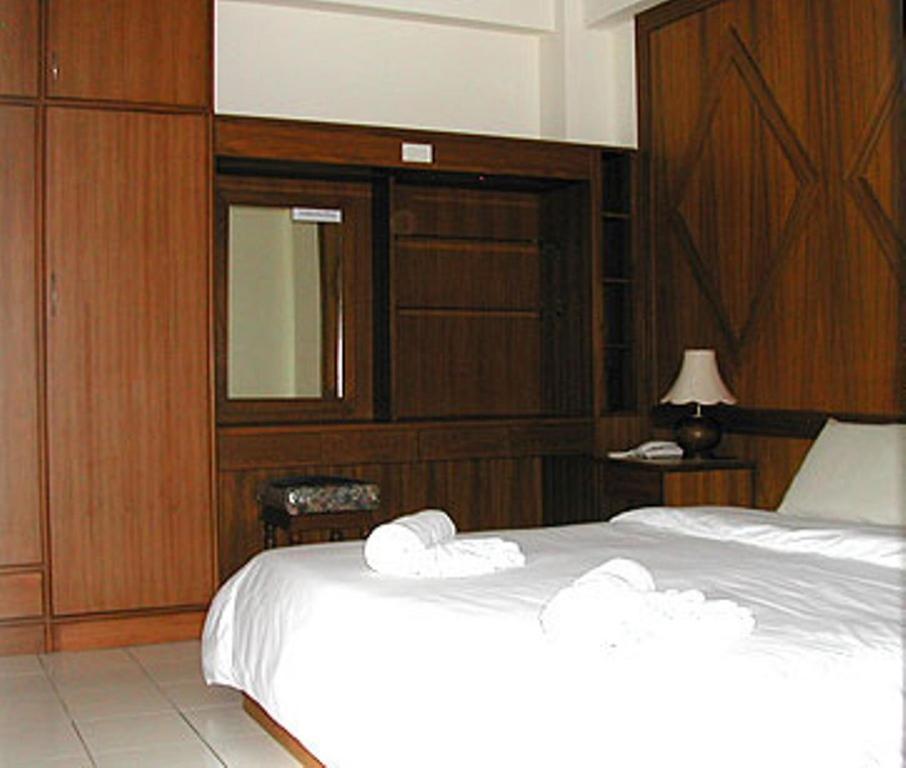 Sa-Nguan Malee Mansion Hotell Chiang Mai Rum bild